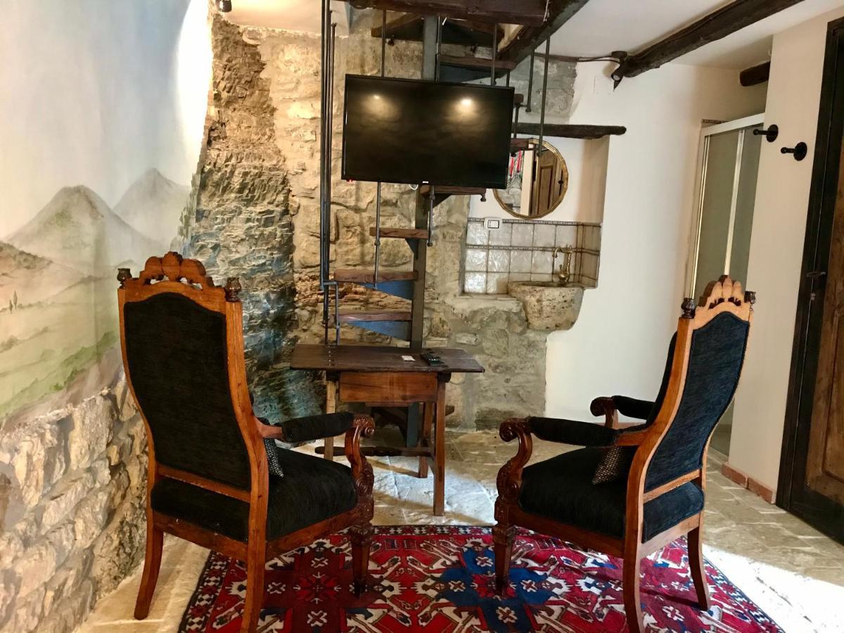 Borgo Manca Suite Sasso di Castalda Ngoại thất bức ảnh