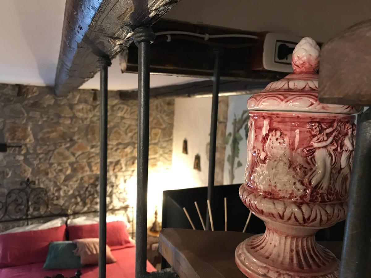 Borgo Manca Suite Sasso di Castalda Ngoại thất bức ảnh