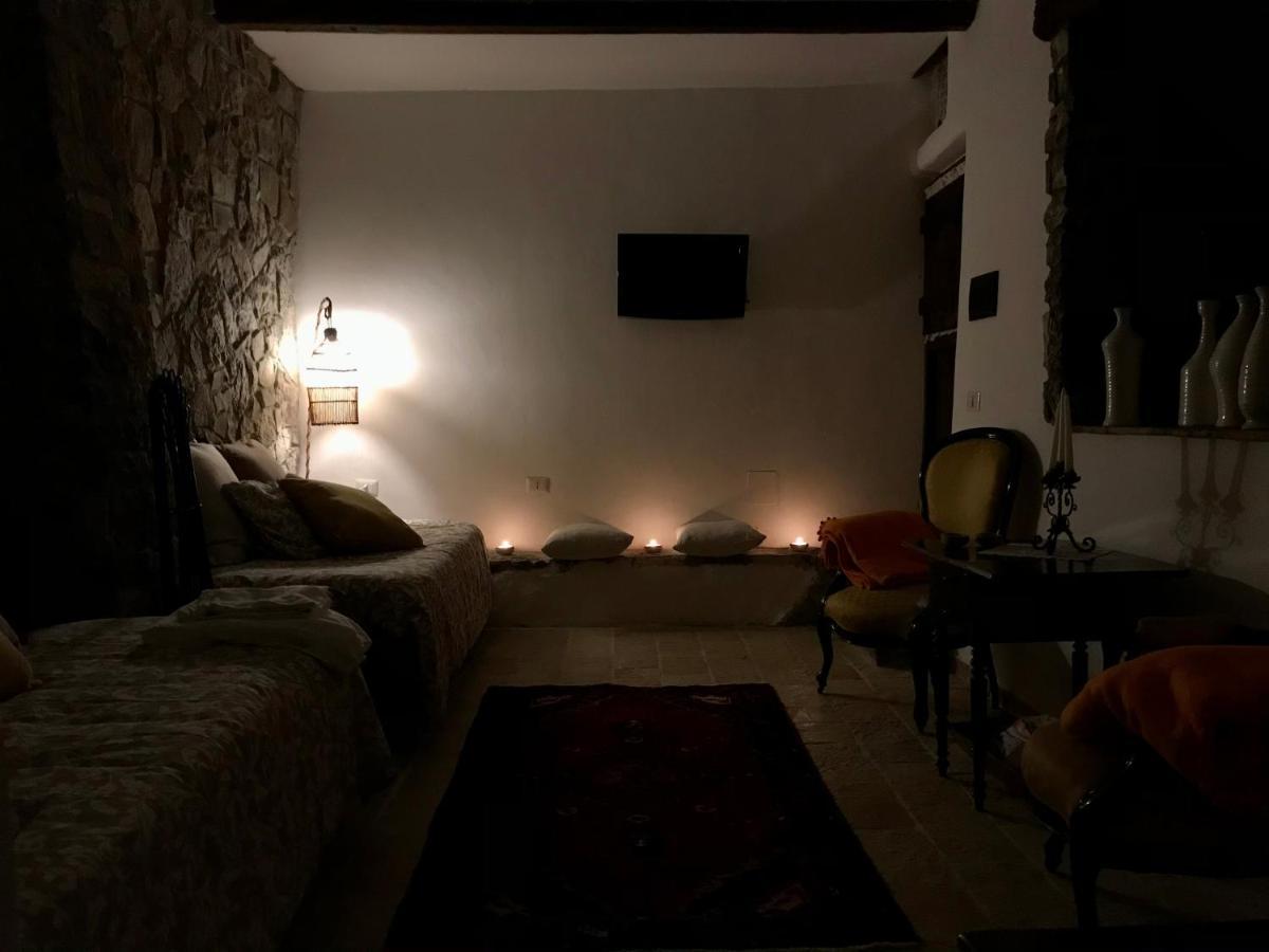 Borgo Manca Suite Sasso di Castalda Ngoại thất bức ảnh
