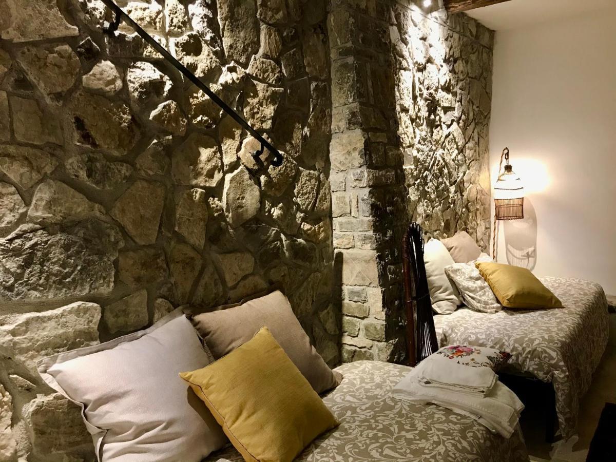 Borgo Manca Suite Sasso di Castalda Ngoại thất bức ảnh