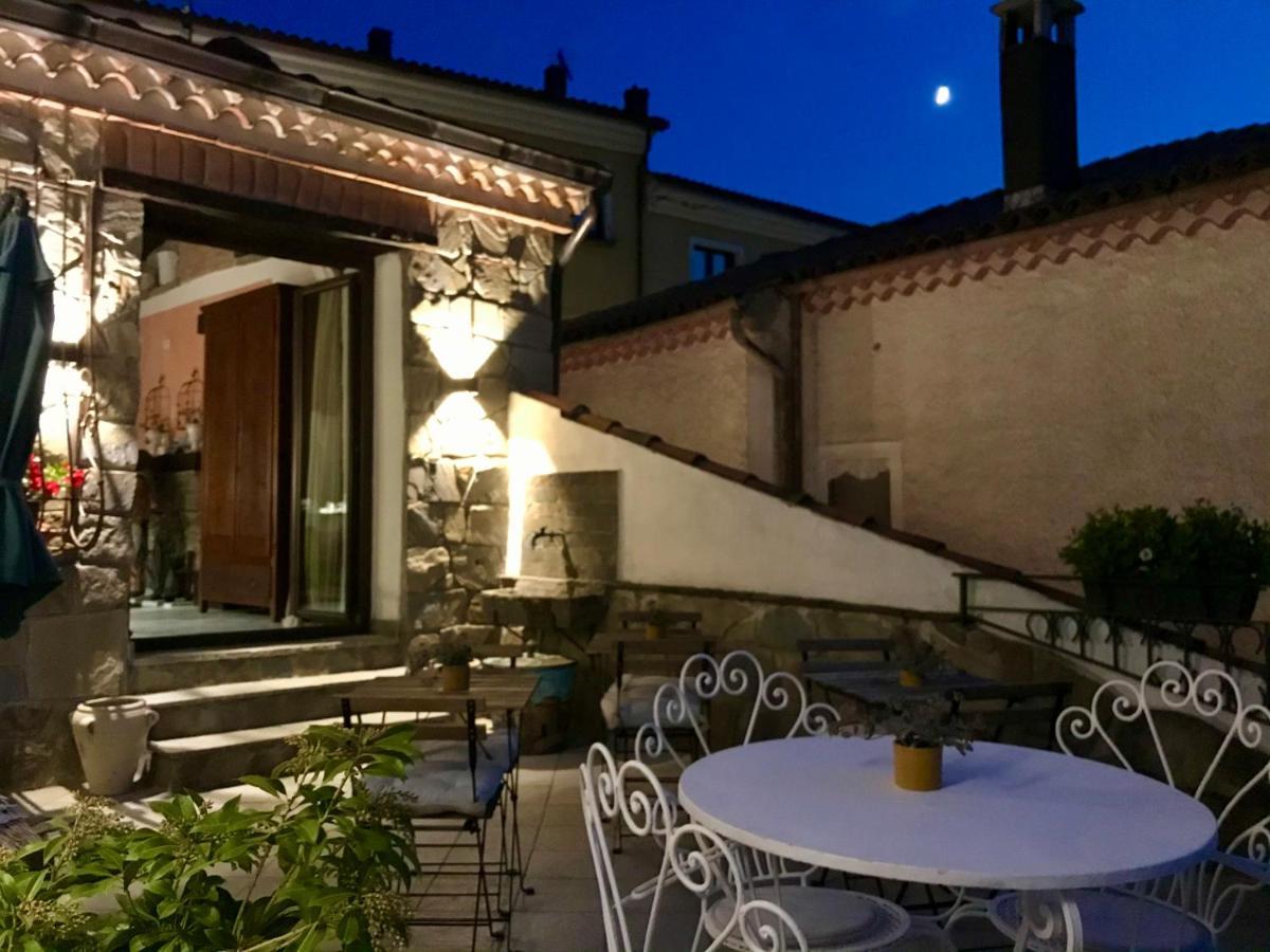 Borgo Manca Suite Sasso di Castalda Ngoại thất bức ảnh