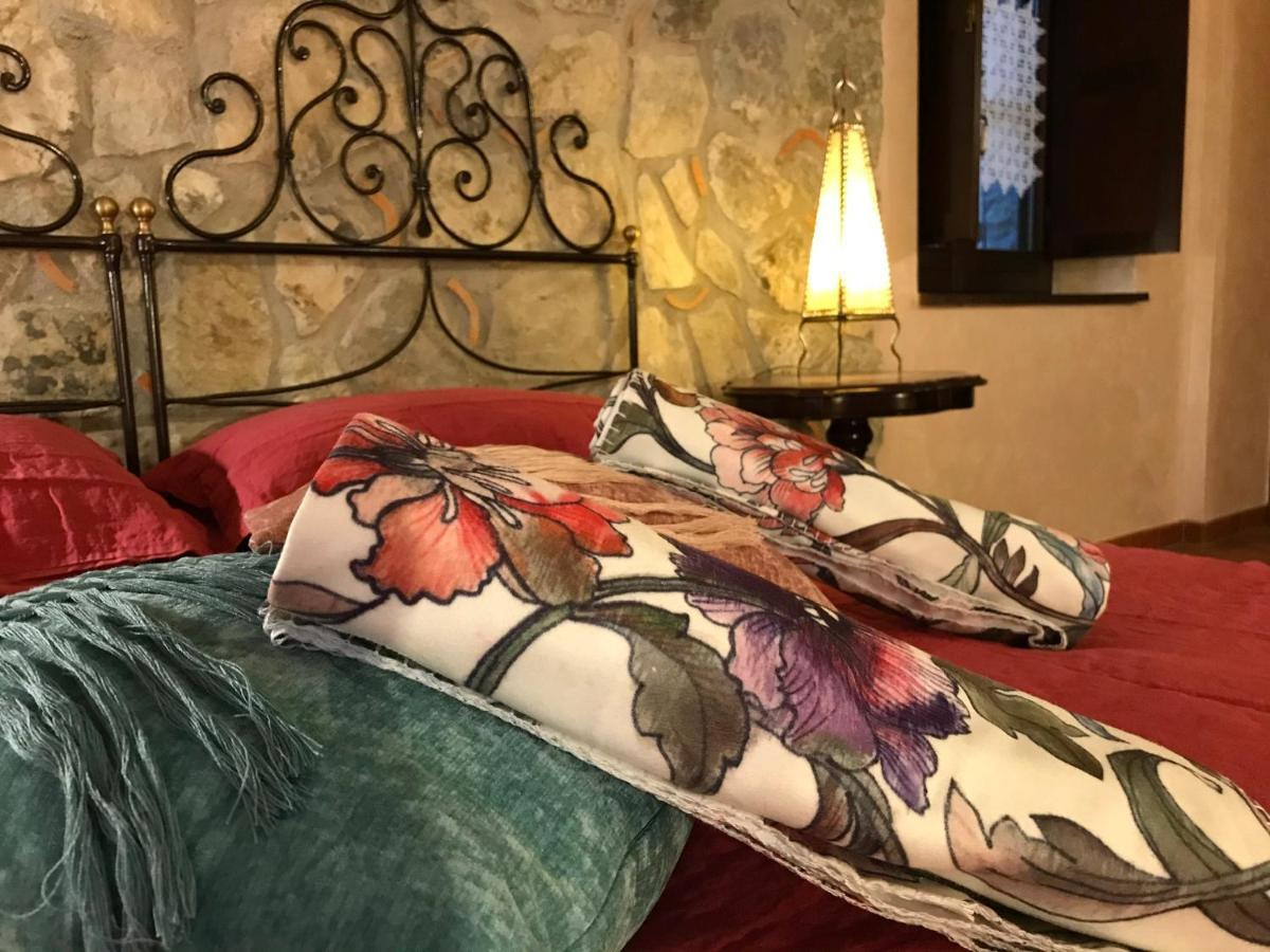 Borgo Manca Suite Sasso di Castalda Ngoại thất bức ảnh